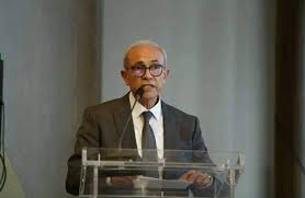 الدكتور لزهر حلواني